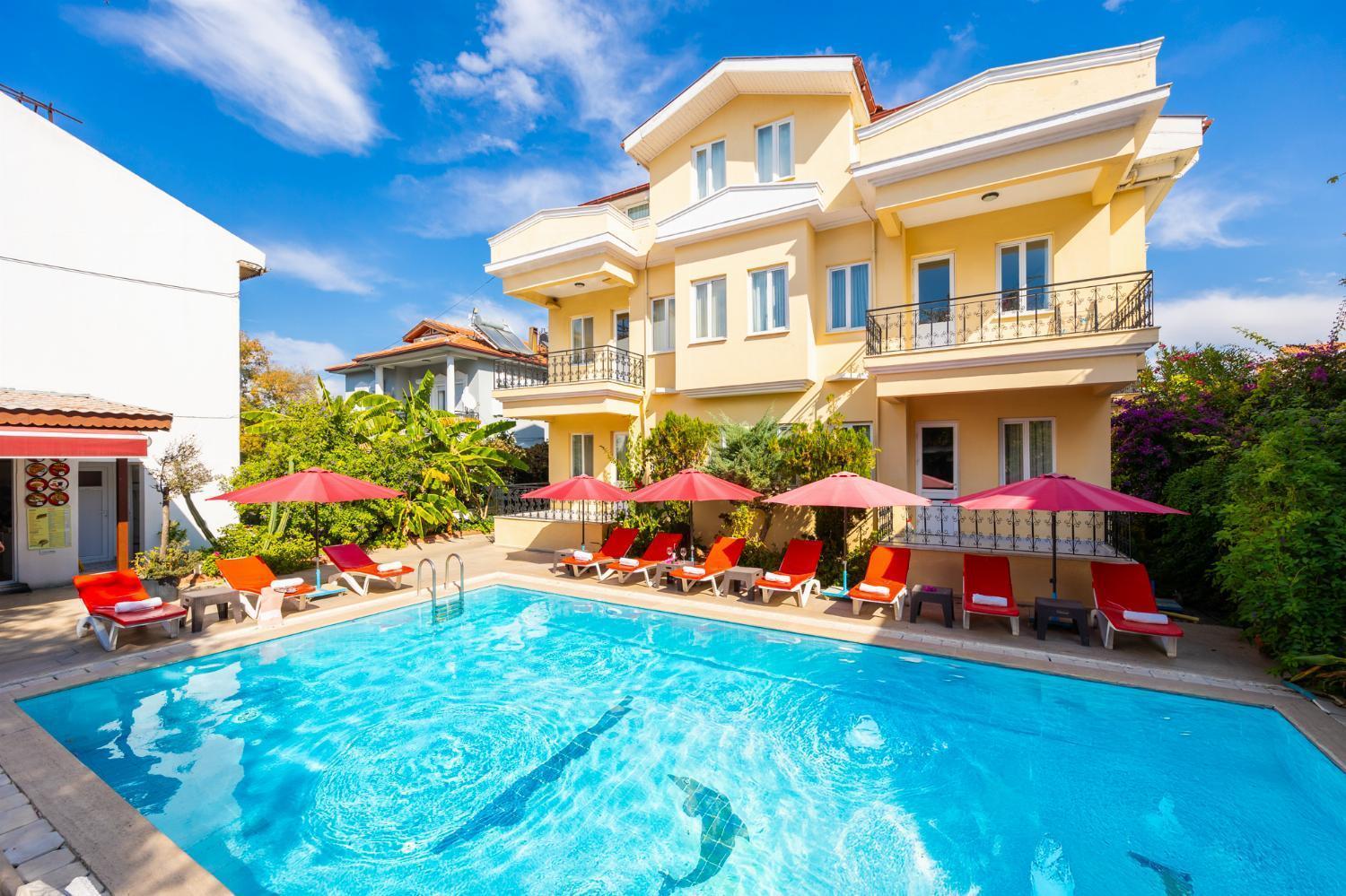 Grand Prestige Hotel Дальян Экстерьер фото